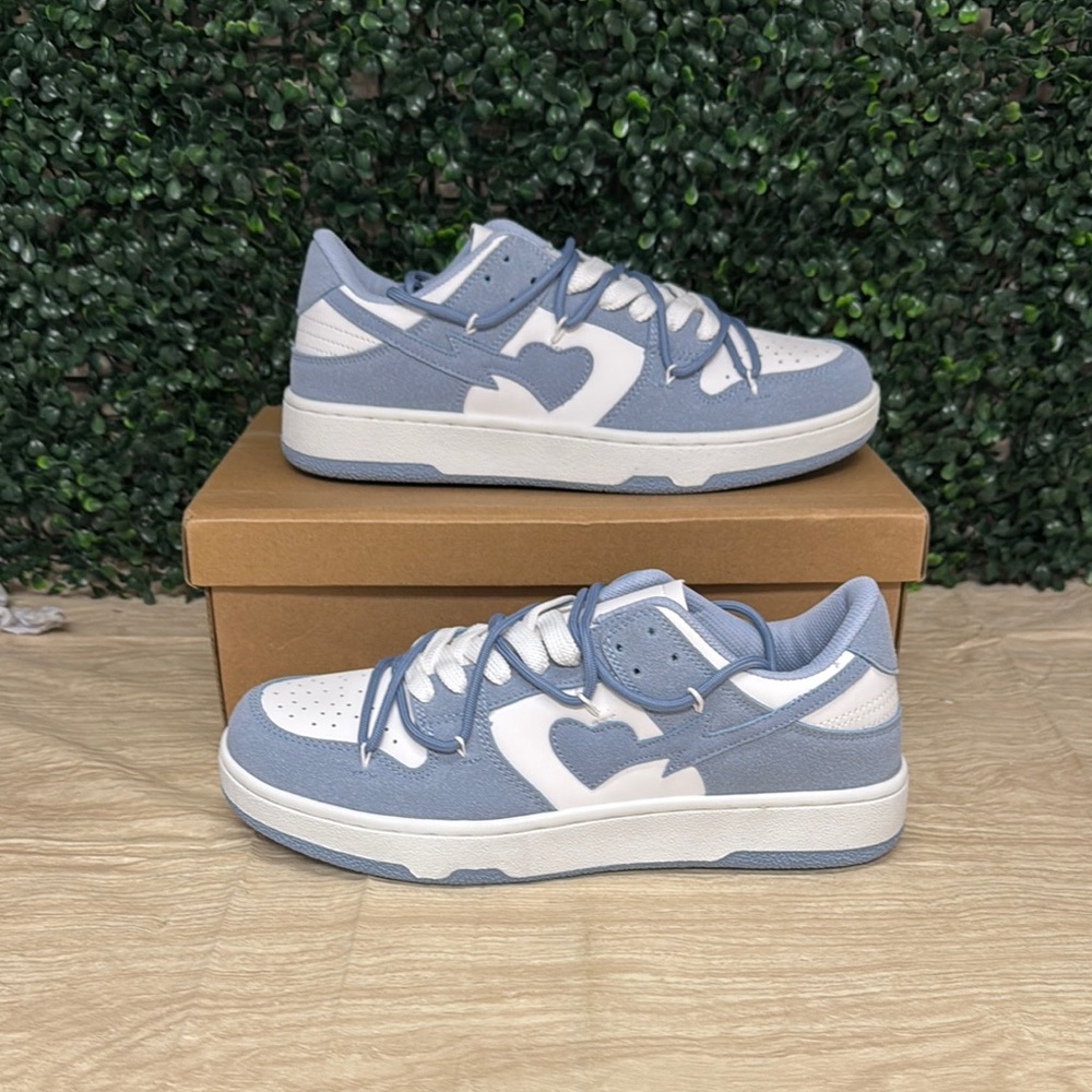 Haze Blue Love Breathable Board Shoes - 1854 - M9.5